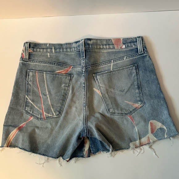 HUDSON Women's Blue Floral Print Cut Off Shorts Size 27 - Picture 4 of 5